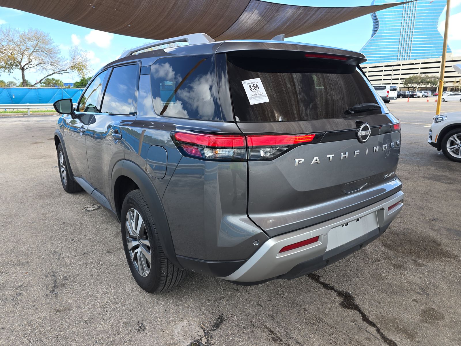 2025 Nissan Pathfinder SL AWD