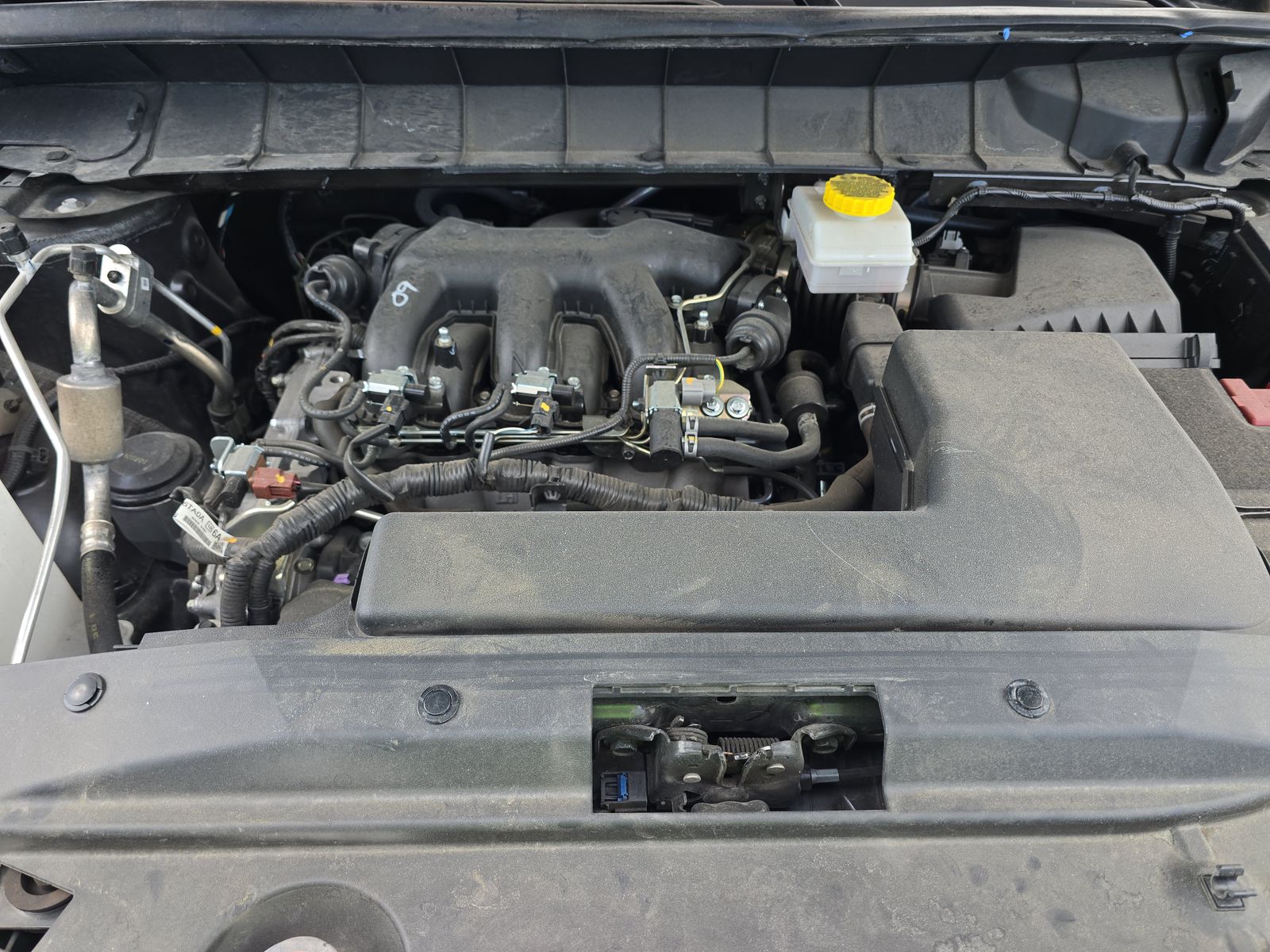 2025 Nissan Pathfinder SL AWD