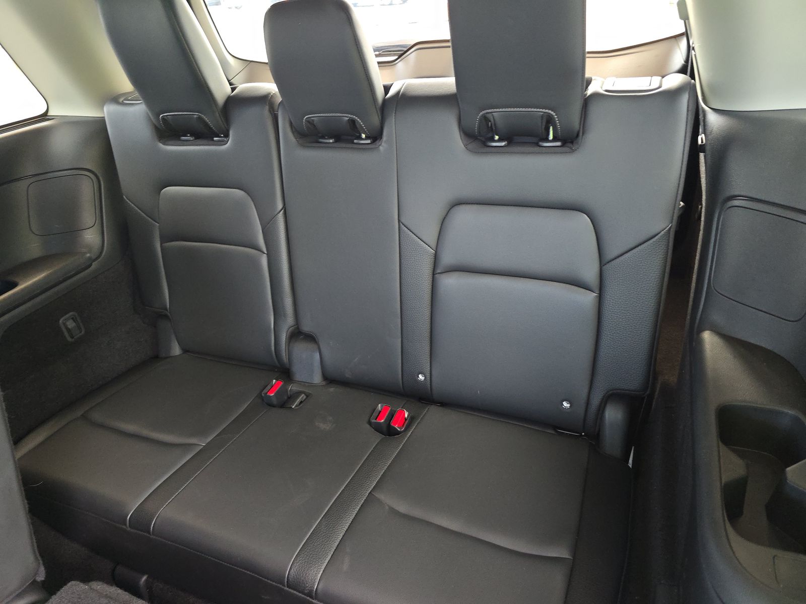 2025 Nissan Pathfinder SL AWD