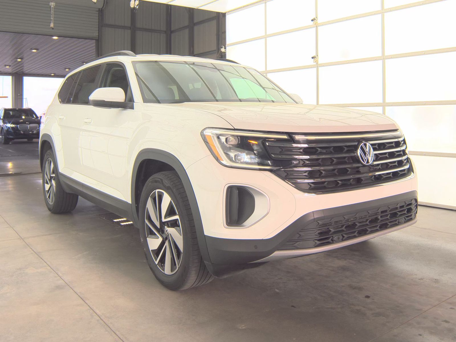 2025 Volkswagen Atlas 2.0T SE FWD