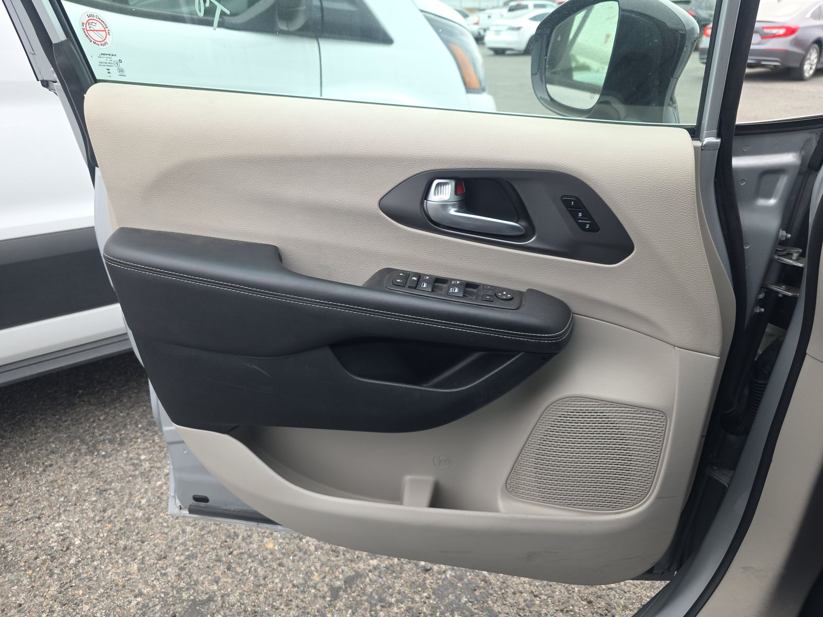 2024 Chrysler Pacifica Touring L FWD