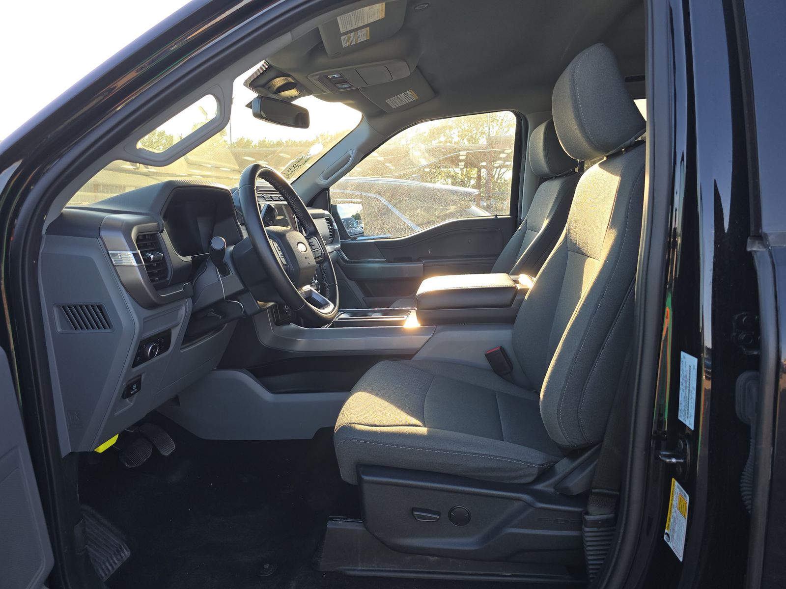 2024 Ford F-150 Hybrid XLT AWD