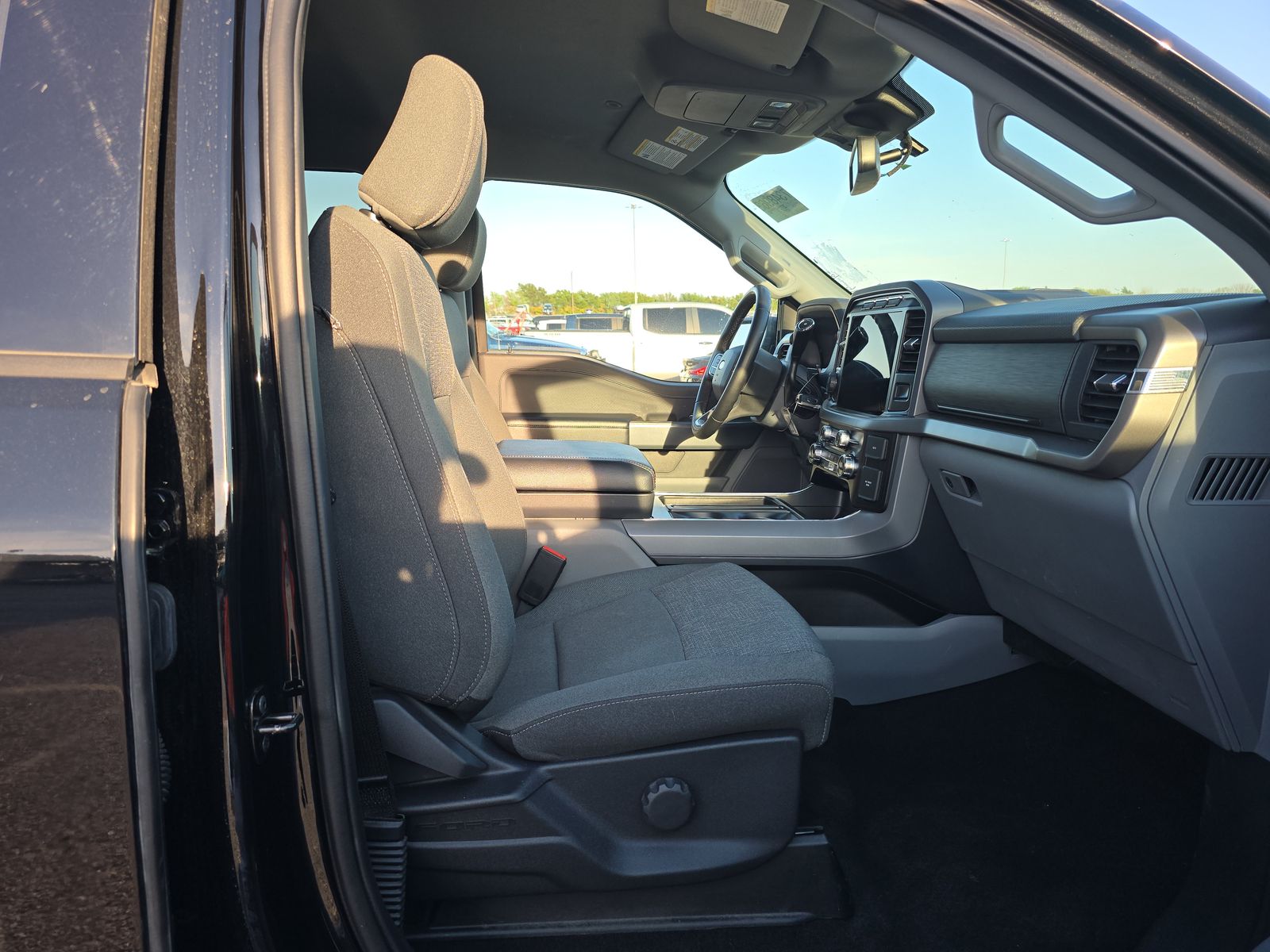 2024 Ford F-150 Hybrid XLT AWD