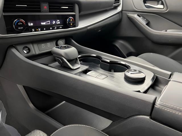 2024 Nissan Rogue SV AWD