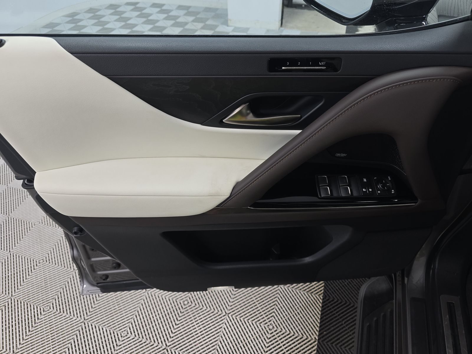 2023 Lexus LX LX 600 Luxury AWD