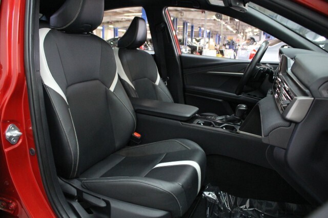 2025 Toyota Camry SE FWD