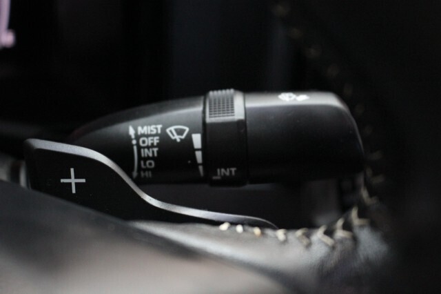 2025 Toyota Camry SE FWD