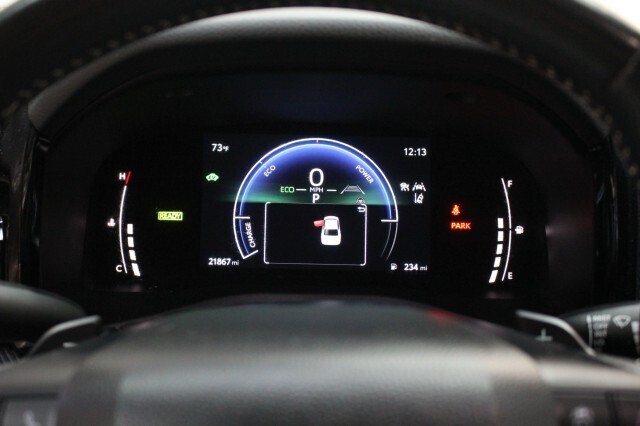 2025 Toyota Camry SE FWD