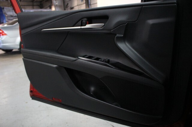 2025 Toyota Camry SE FWD