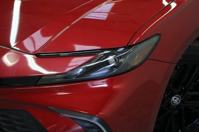 2025 Toyota Camry SE FWD