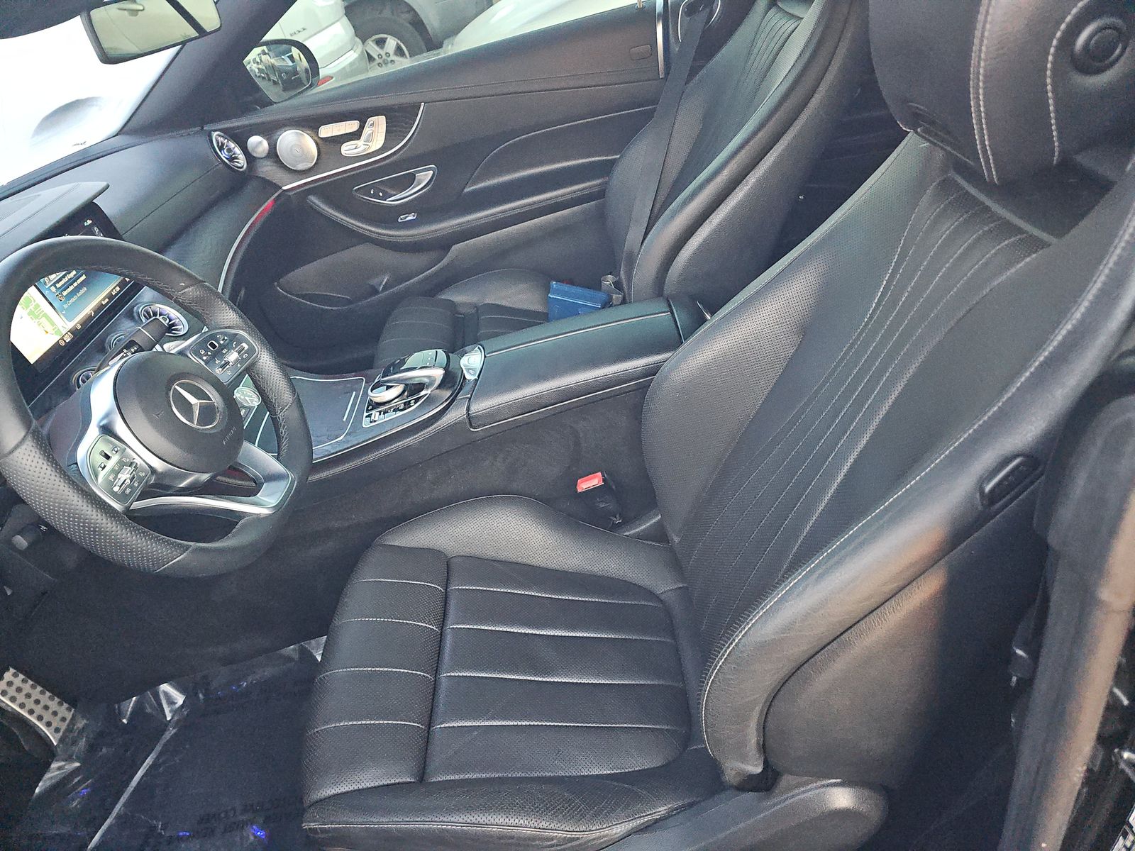 MERCEDES-BENZ E-CLASS - 8