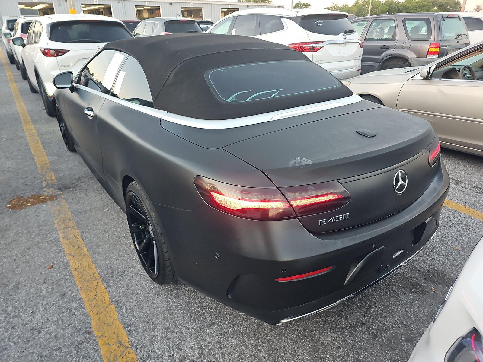 MERCEDES-BENZ E-CLASS - 7