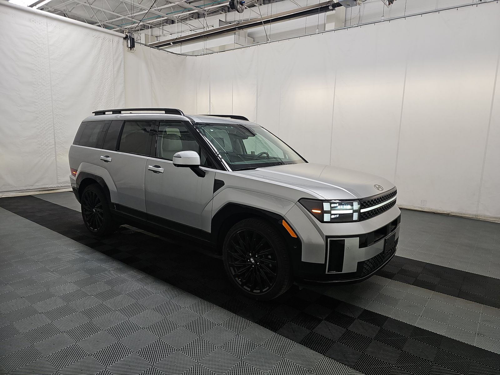 HYUNDAI CALLIGRAPH - 4