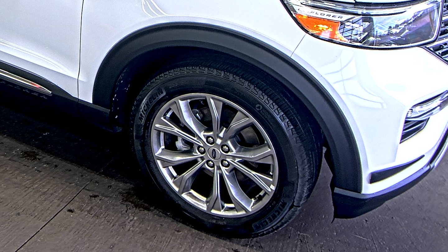 2023 Ford Explorer XLT AWD