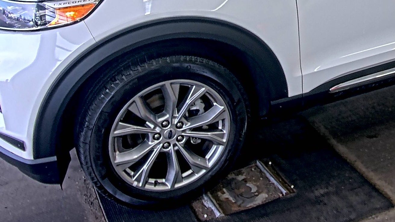 2023 Ford Explorer XLT AWD