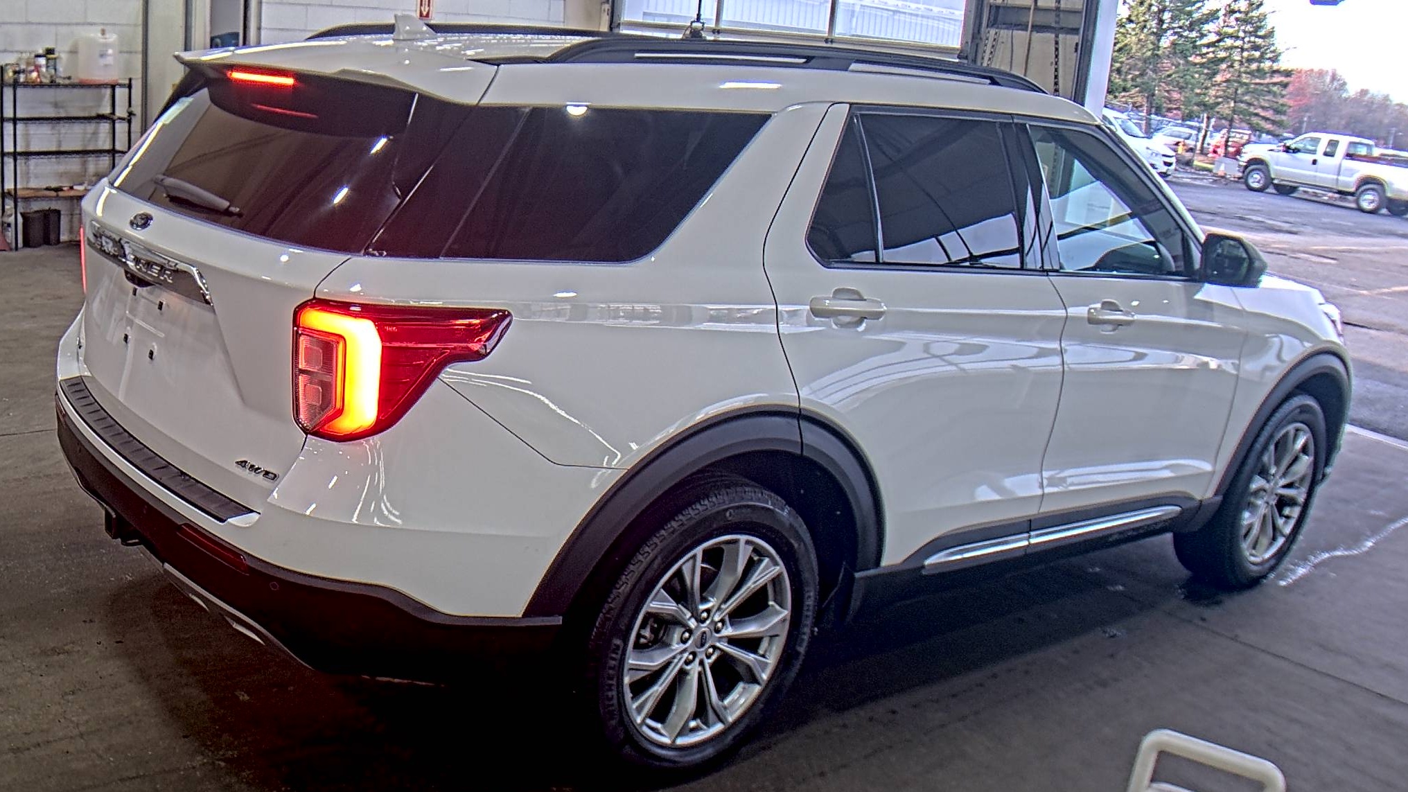 2023 Ford Explorer XLT AWD