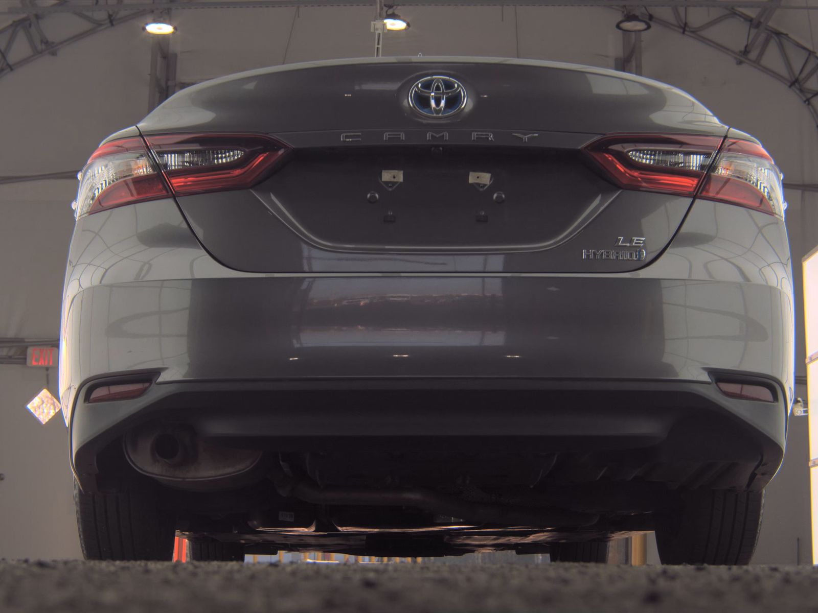 2022 Toyota Camry Hybrid LE FWD