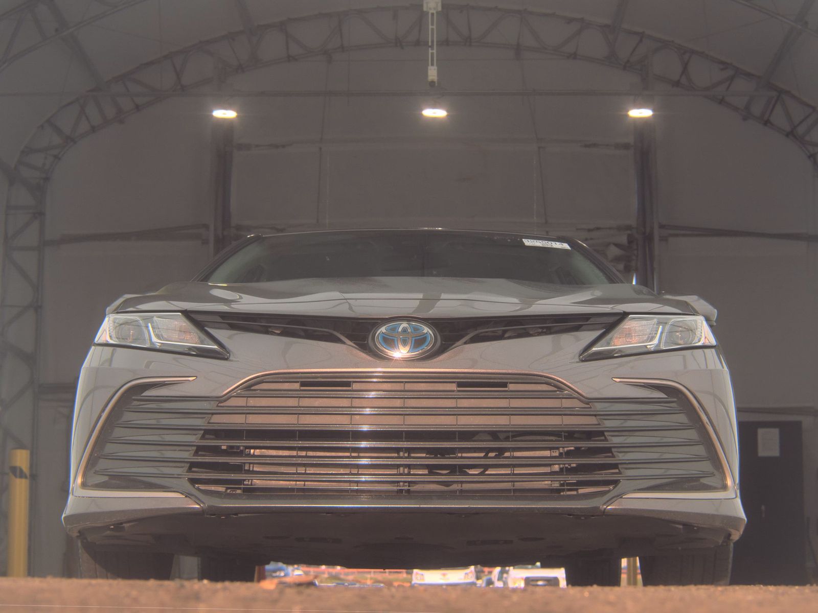 2022 Toyota Camry Hybrid LE FWD