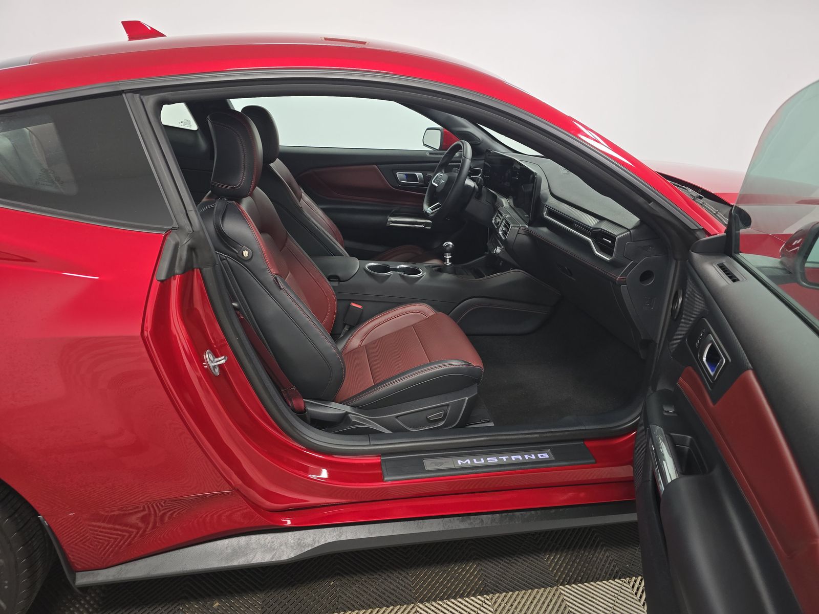 2024 Ford Mustang GT Premium RWD