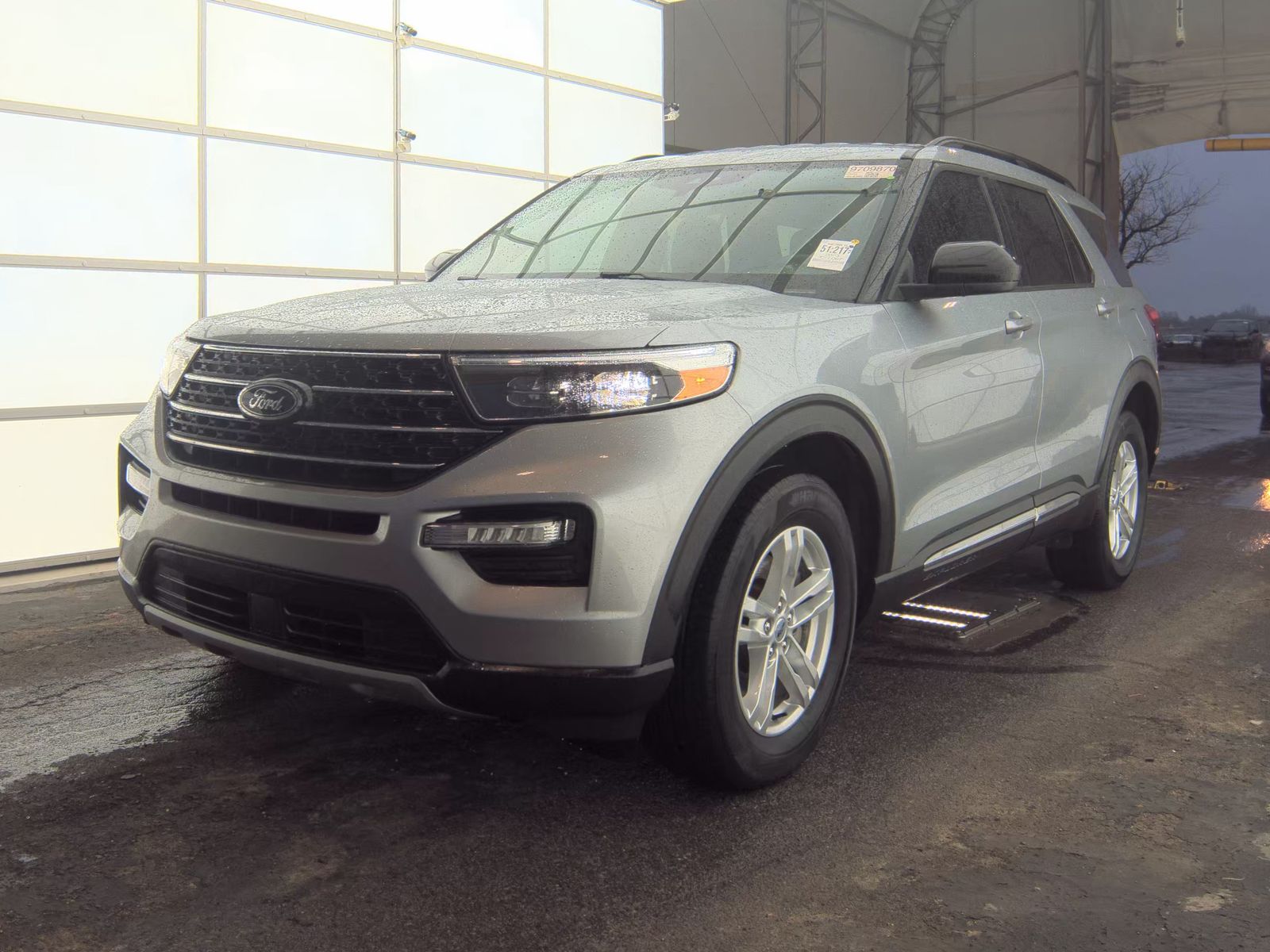 2023 Ford Explorer XLT AWD
