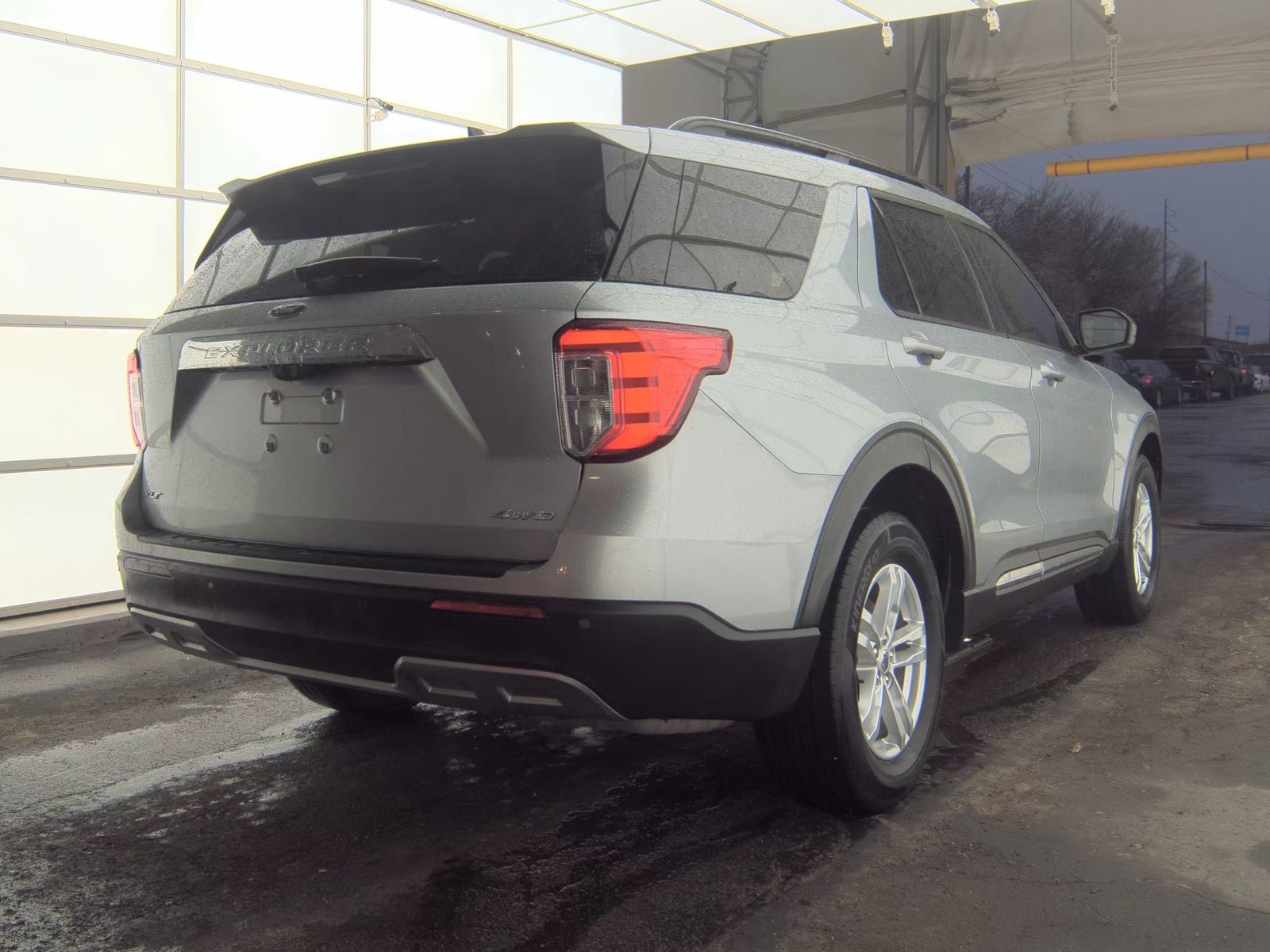 2023 Ford Explorer XLT AWD
