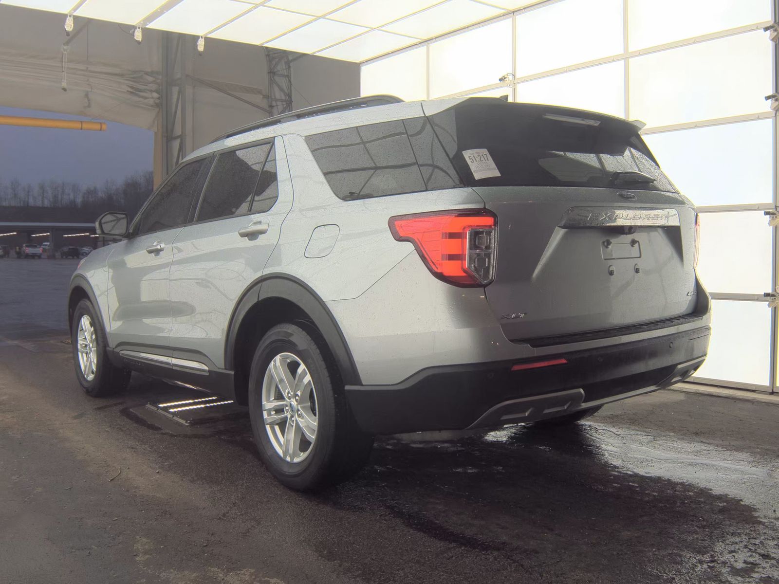 2023 Ford Explorer XLT AWD