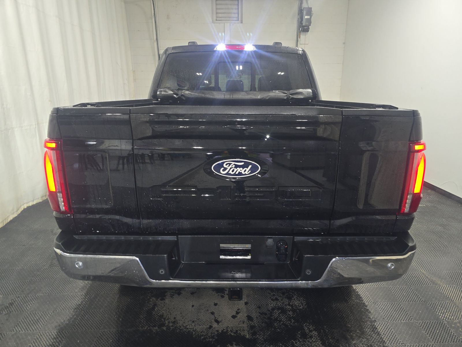 2024 Ford F-150 Hybrid Lariat AWD