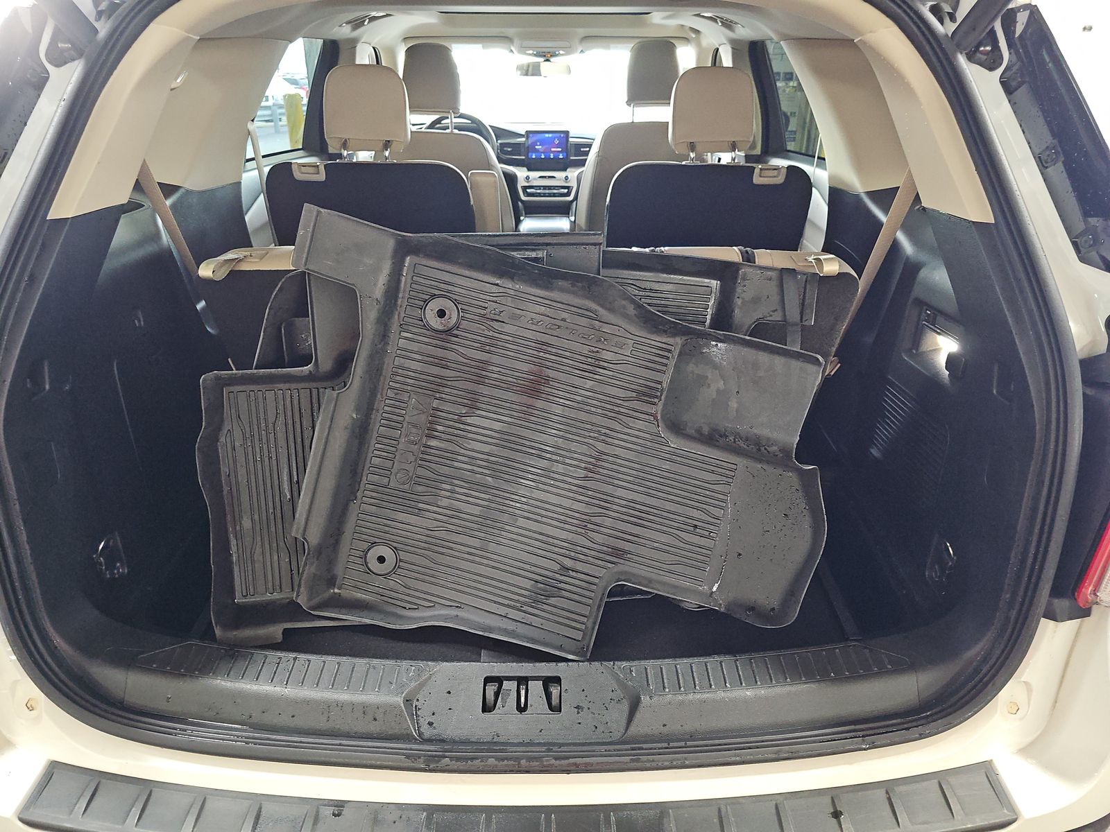 2022 Ford Explorer XLT AWD