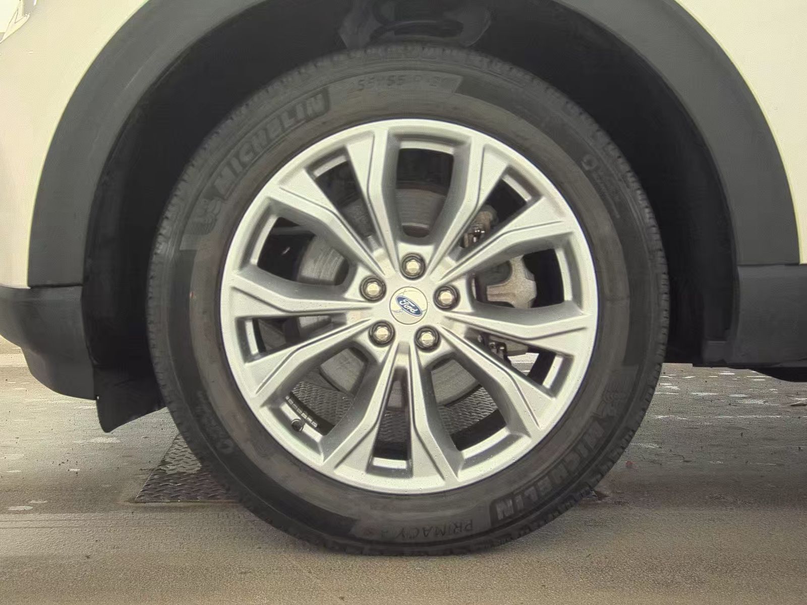 2022 Ford Explorer XLT AWD