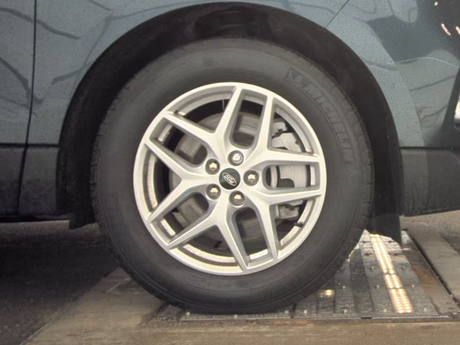 2023 Ford Edge SEL AWD