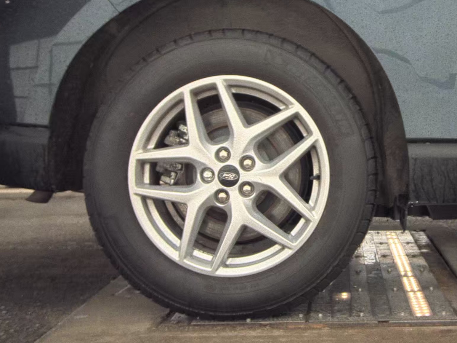 2023 Ford Edge SEL AWD