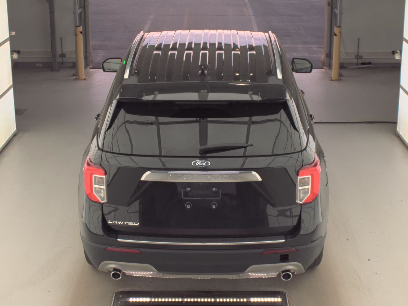 2023 Ford Explorer Limited RWD