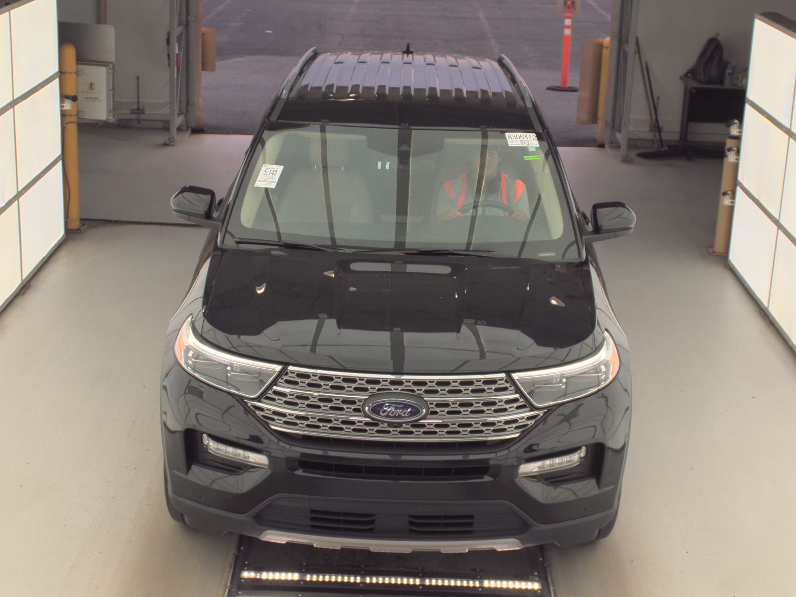 2023 Ford Explorer Limited RWD