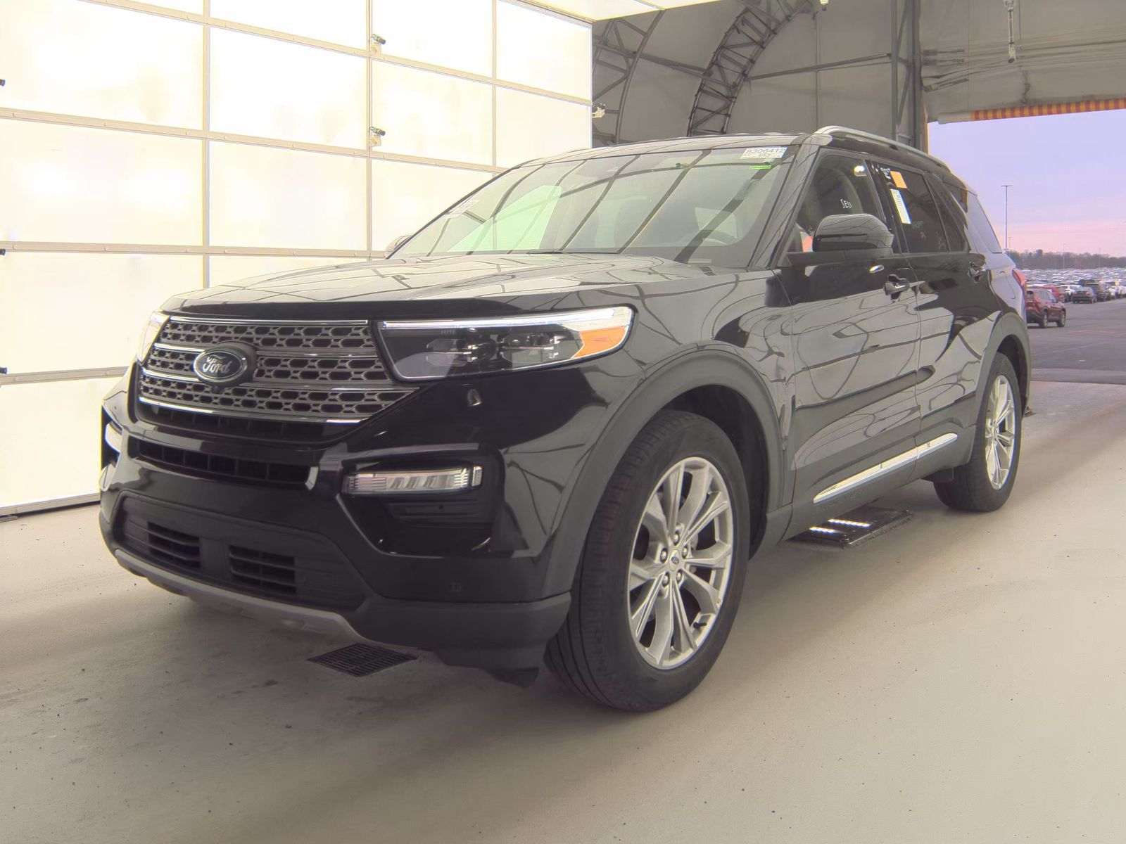 2023 Ford Explorer Limited RWD