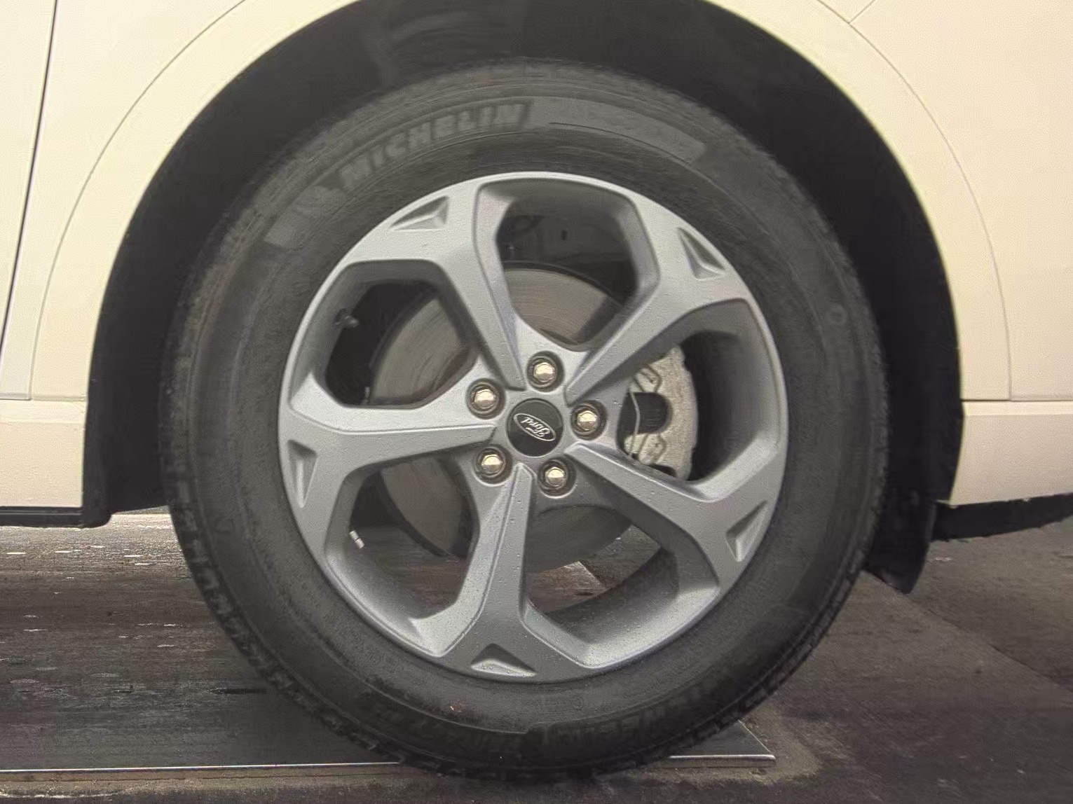 2023 Ford Escape ST-Line Select AWD