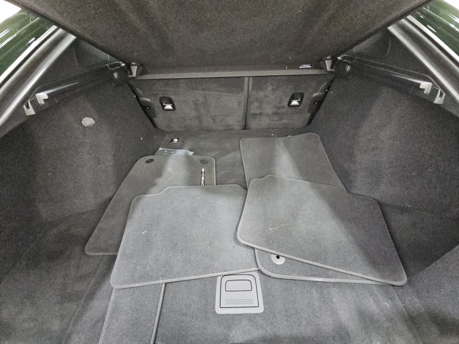 2025 Porsche Panamera Base RWD