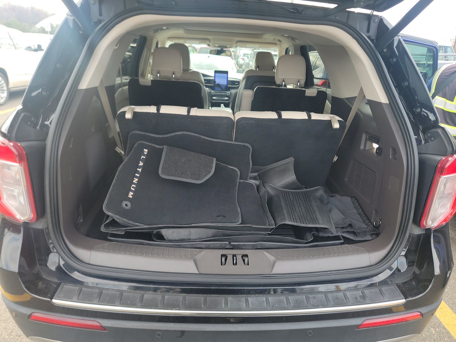 2020 Ford Explorer Platinum AWD