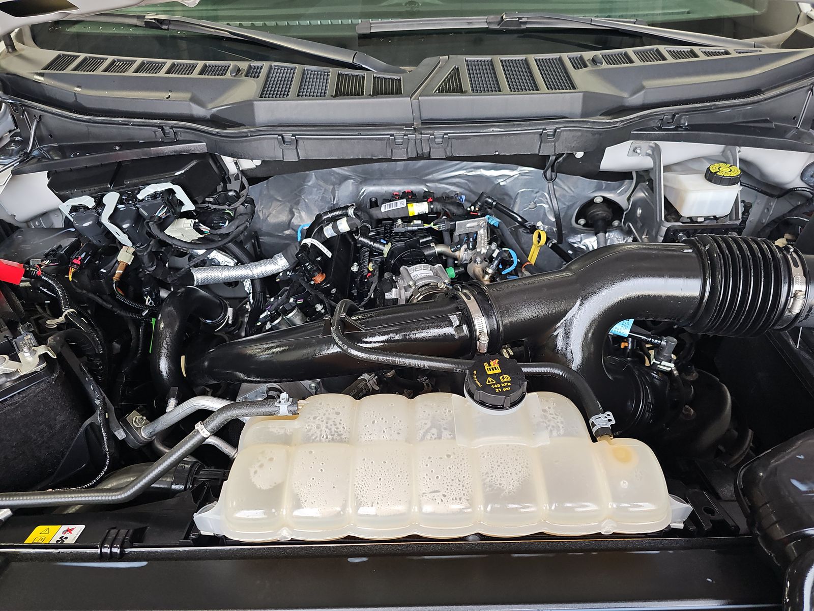 2023 Ford F-150 XL AWD