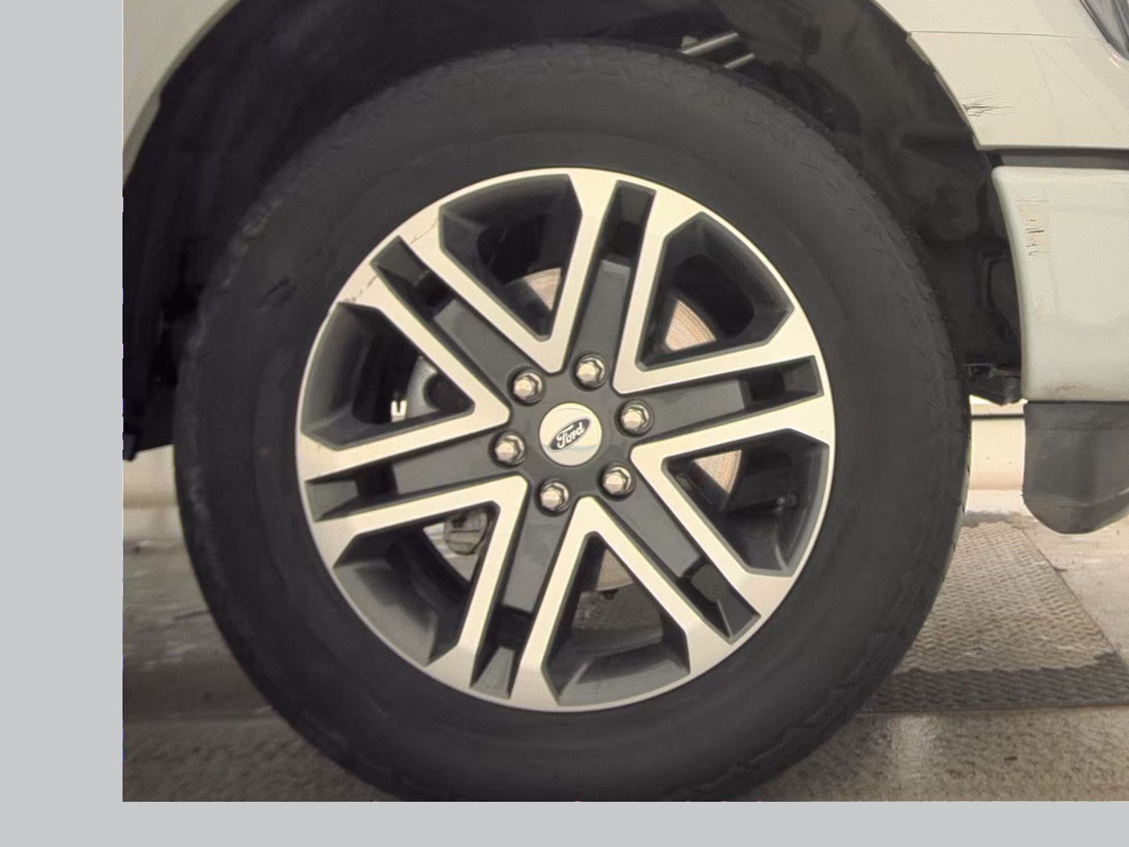 2023 Ford F-150 XL AWD