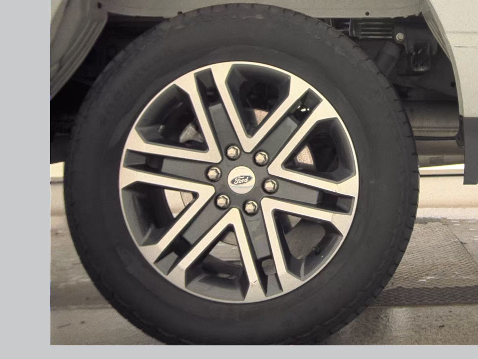 2023 Ford F-150 XL AWD