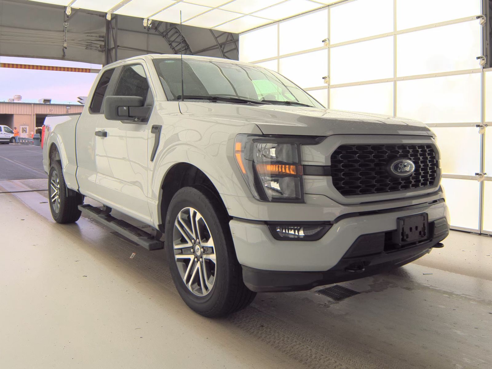 2023 Ford F-150 XL AWD