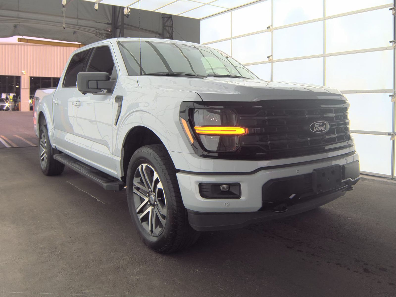 2025 Ford F-150 XLT AWD