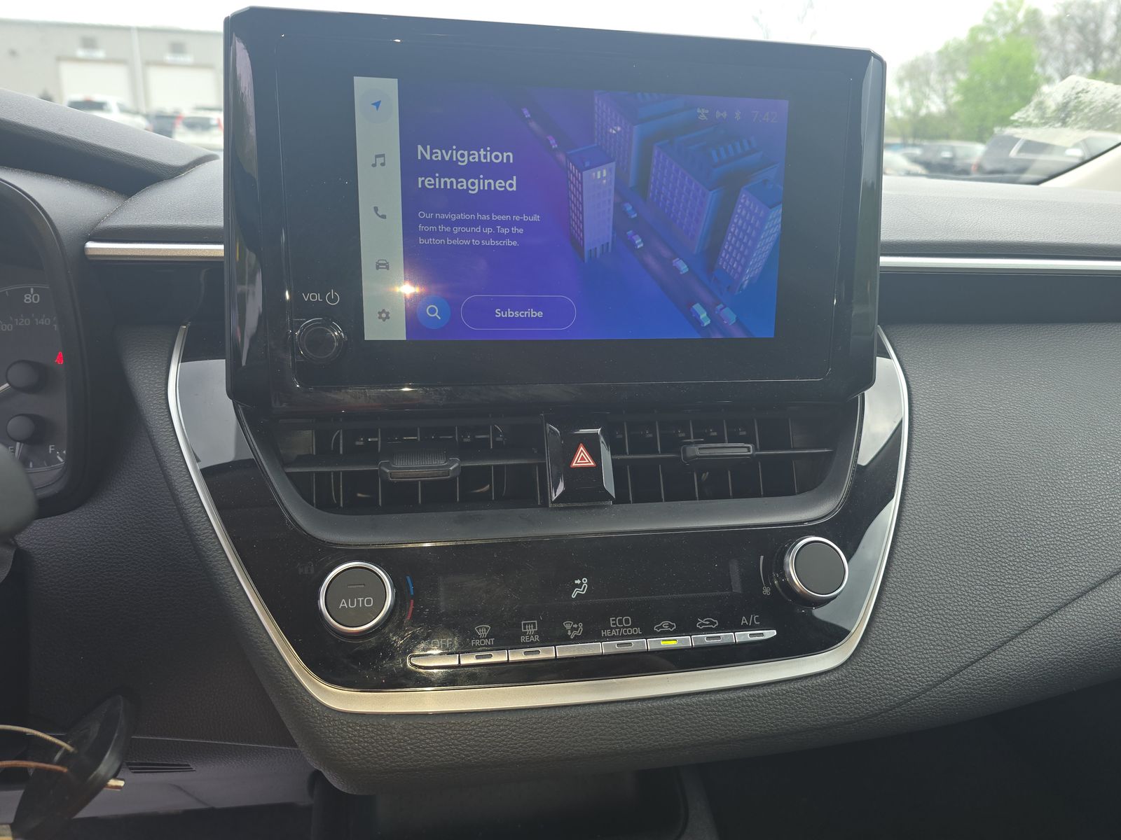 2025 Toyota Corolla LE FWD