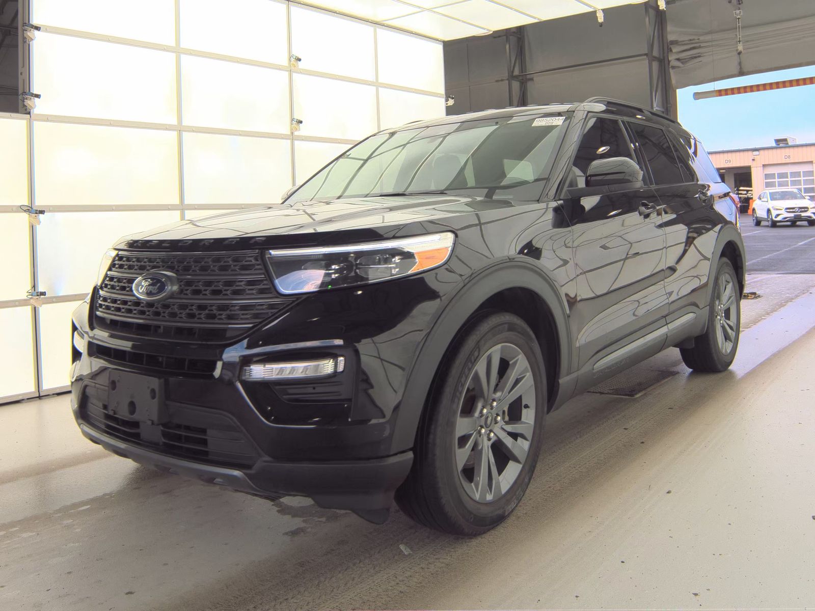 2023 Ford Explorer XLT AWD