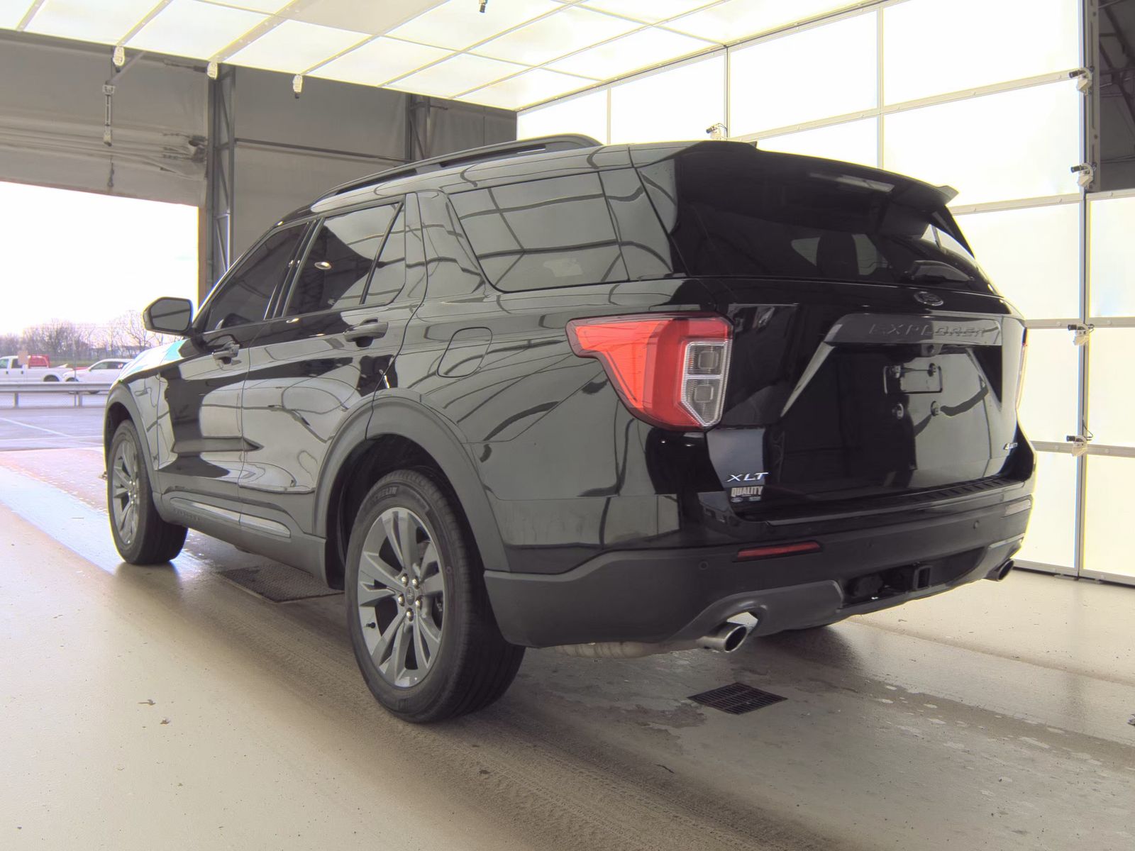 2023 Ford Explorer XLT AWD