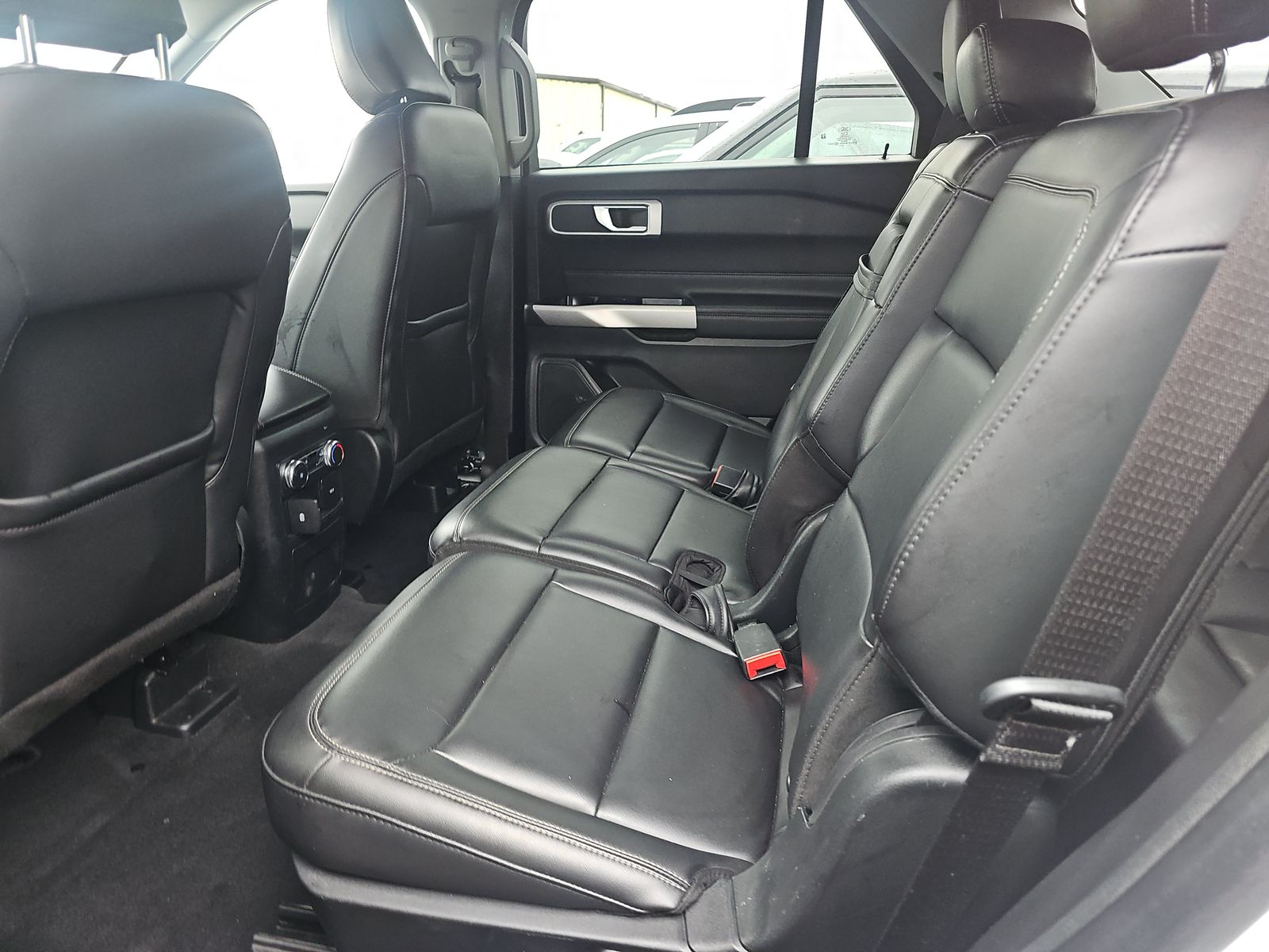 2022 Ford Explorer XLT AWD