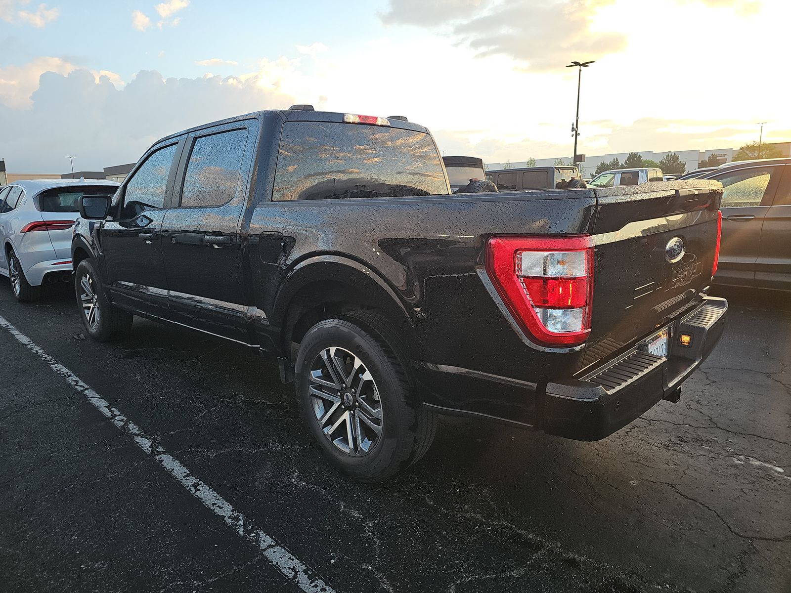 2022 Ford F-150 XL FWD