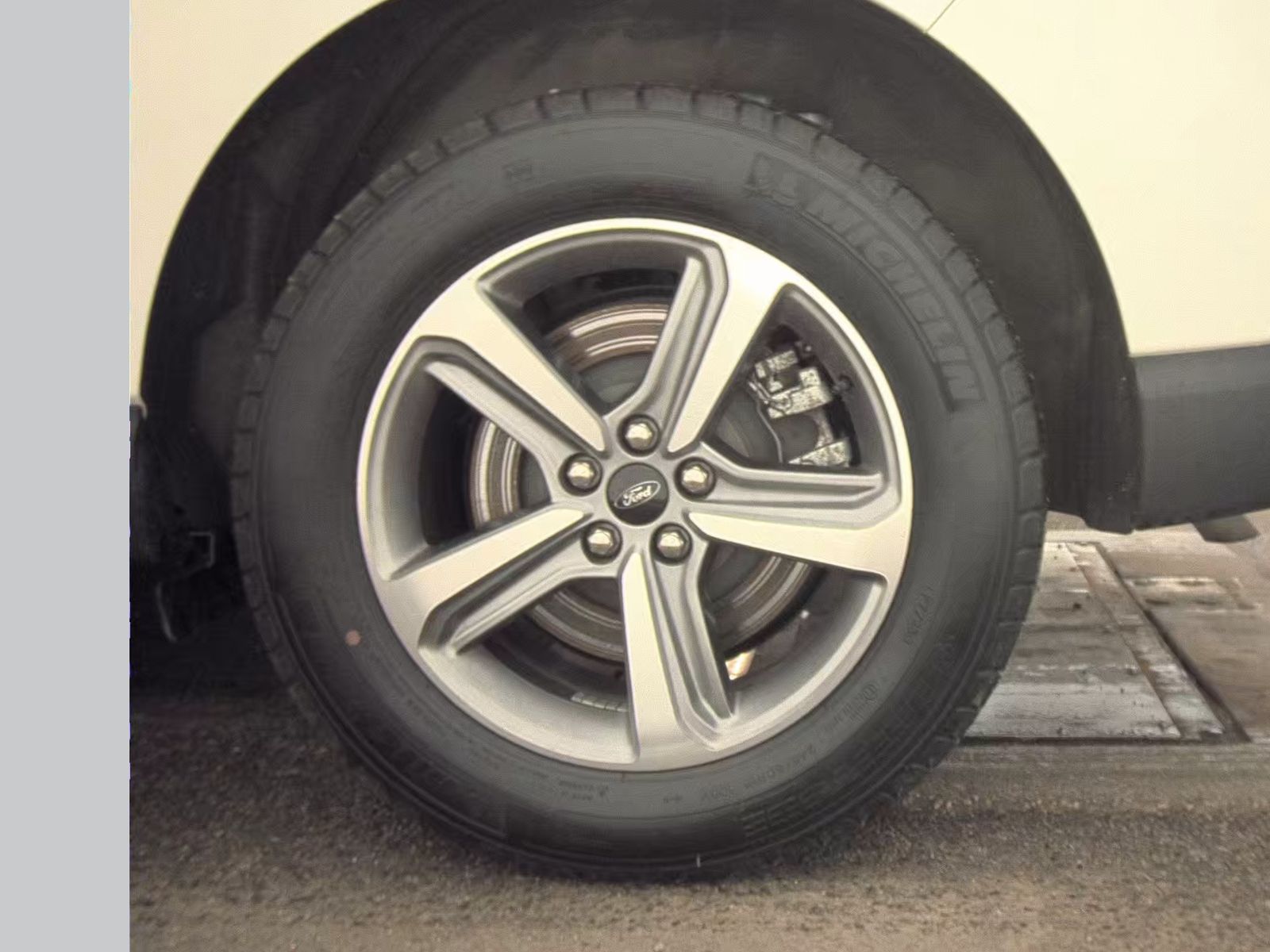 2024 Ford Edge SEL AWD