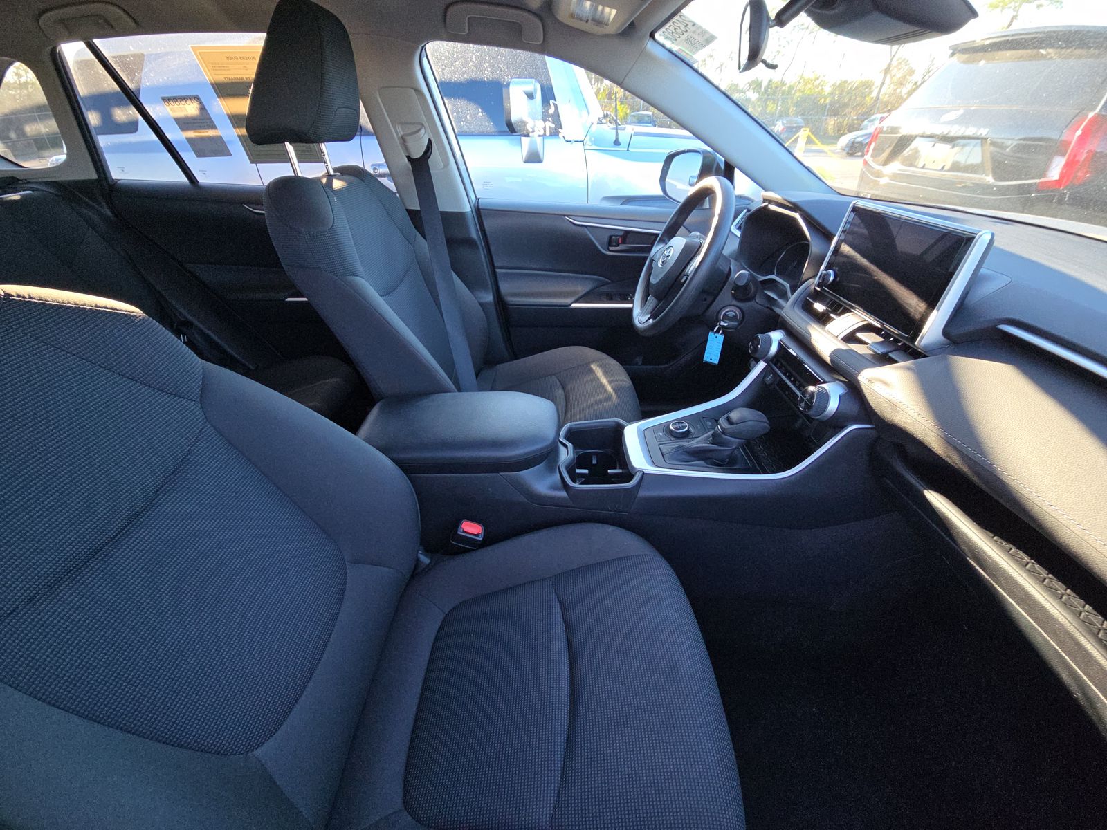 2025 Toyota RAV4 Hybrid LE AWD