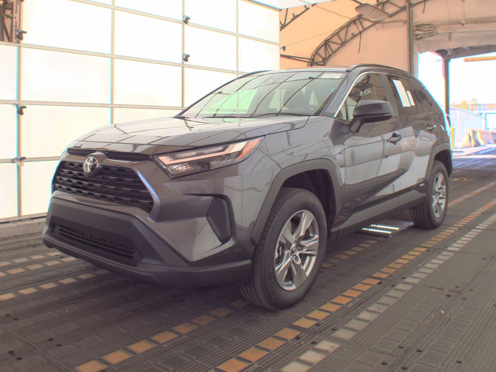 2025 Toyota RAV4 Hybrid LE AWD